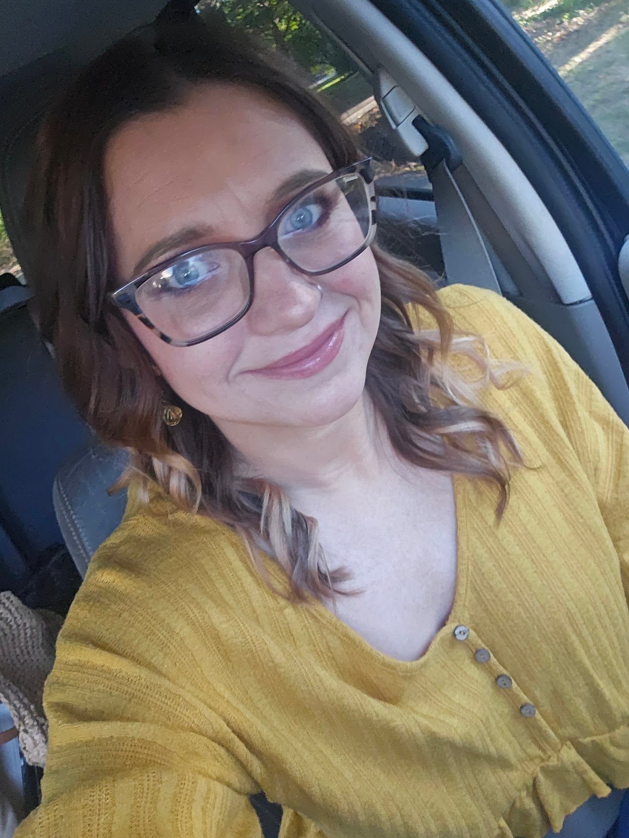 Megan Marie Jennings - WhimsyWire Artist & Creator